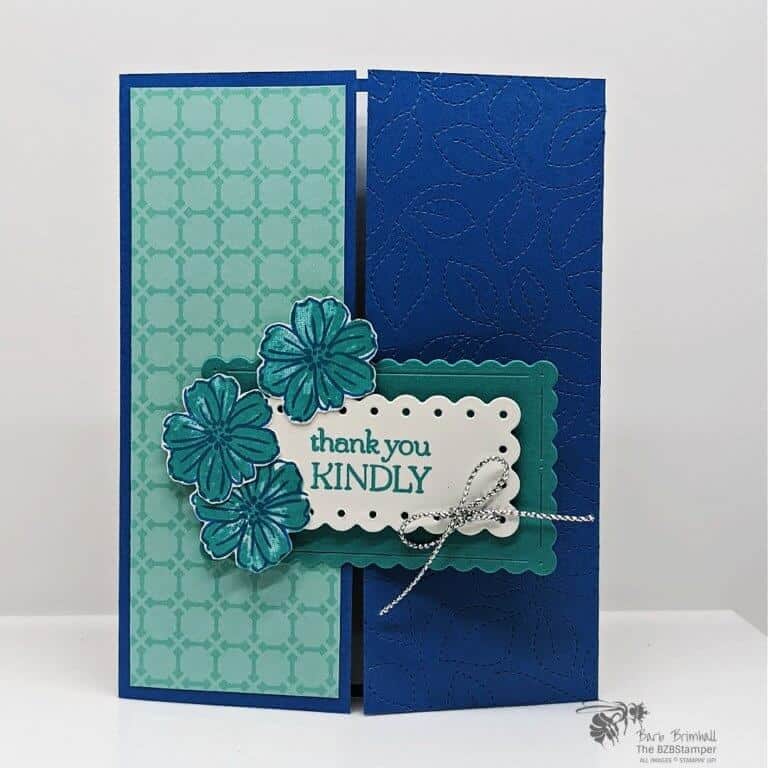 Delicate Dahlia Special Fold Fard in Blues